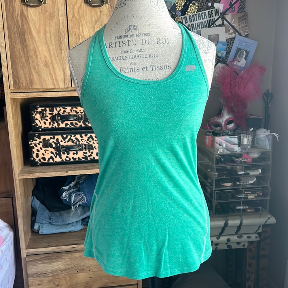 Fabletics Workout Tank - Medium